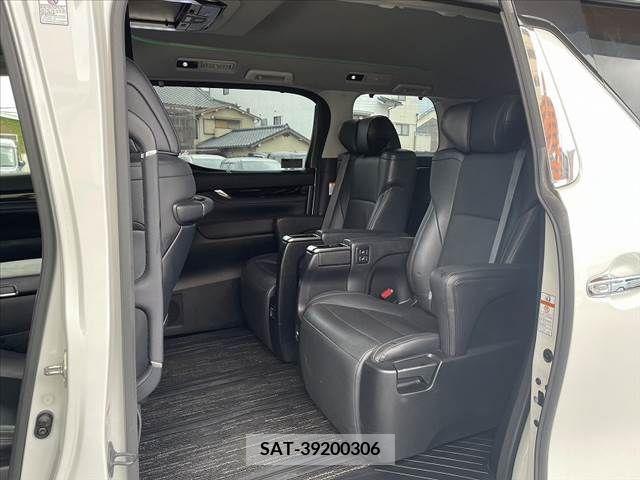 Toyota ALPHARD 2015-10 228193-18