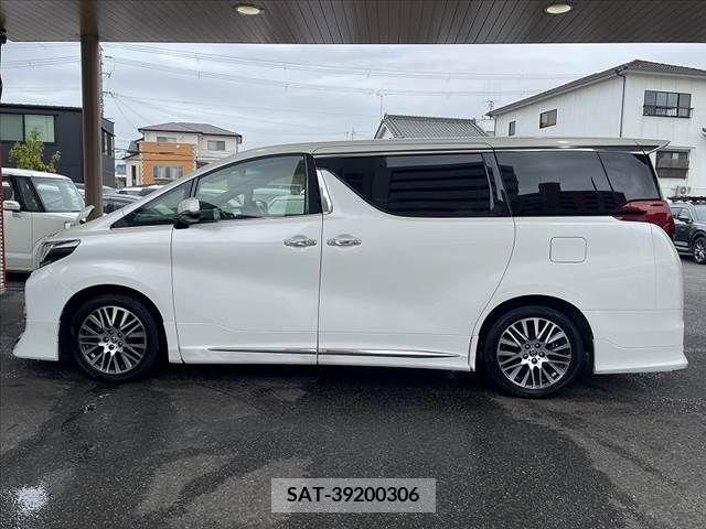 Toyota ALPHARD 2015-10 228193-11