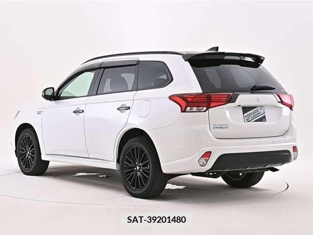 Mitsubishi OUTLANDER PHEV 2021-06 332054-19