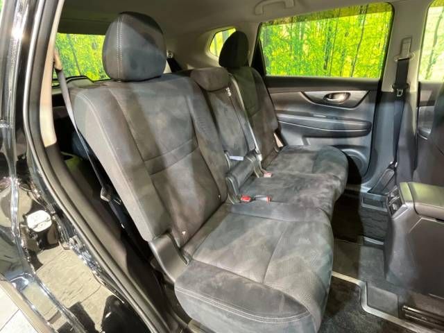 Nissan X-TRAIL 2015-03 188446-11