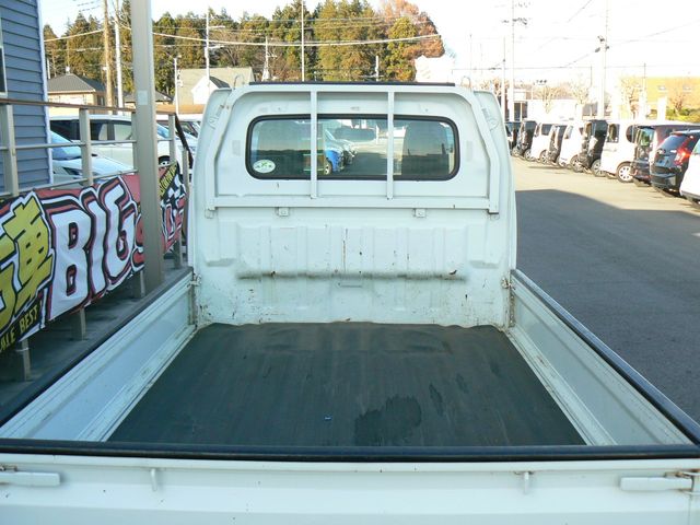 Suzuki CARRY TRUCK 2013-01 196494-3