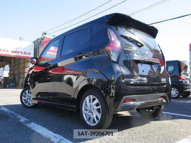 Nissan DAYZ 2020-12 212235-2