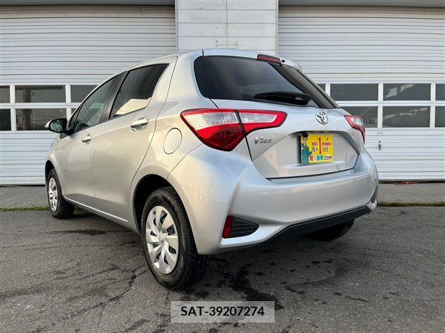 Toyota VITZ 2017-04 239990-7
