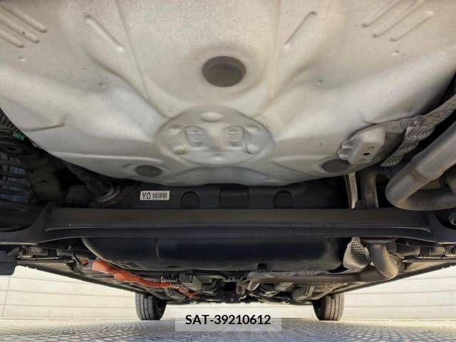 Toyota AQUA 2013-07 313989-19