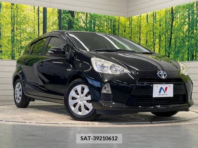 Toyota AQUA 2013-07 313989-16