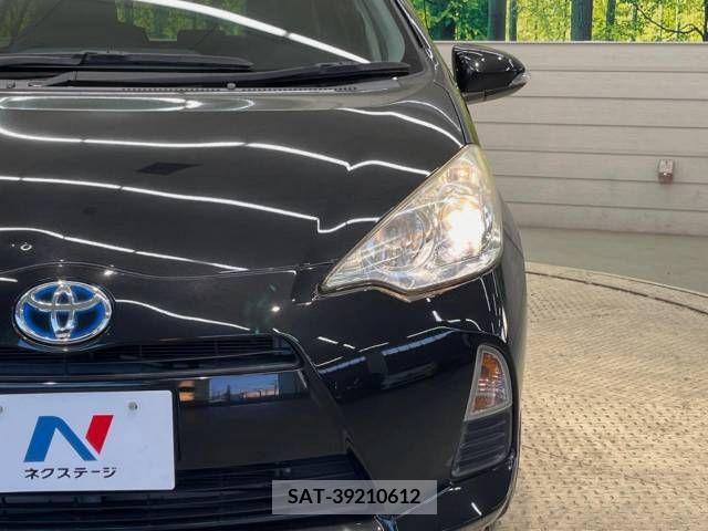 Toyota AQUA 2013-07 313989-12