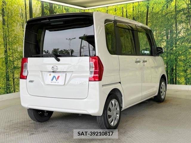 Daihatsu TANTO 2014-02 310042-17