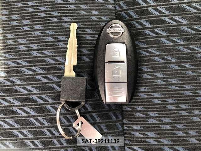 Nissan NOTE 2013-05 392939-23