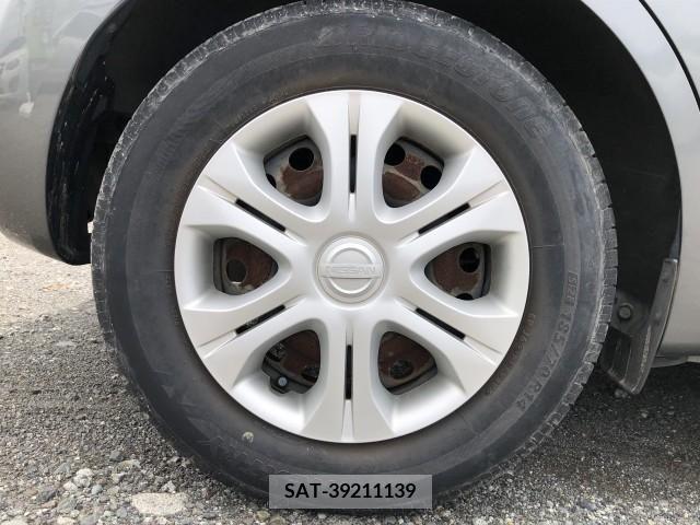 Nissan NOTE 2013-05 392939-7