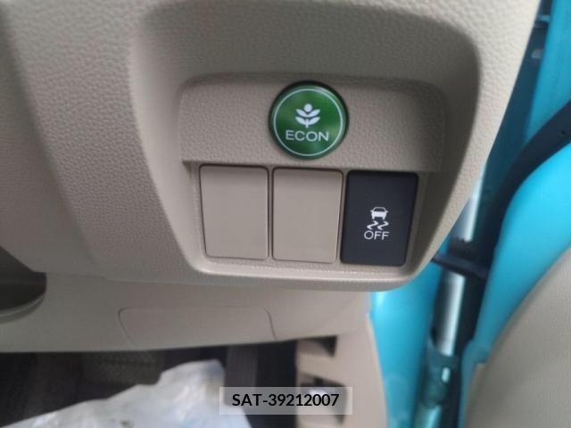 Honda N-ONE 2013-06 279725-14