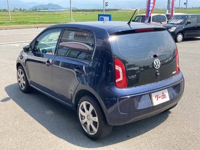 VolksWagen UP! 2013-11 7281-5