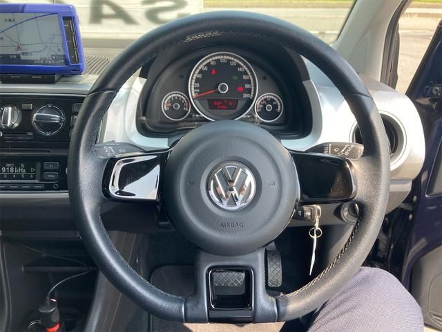 VolksWagen UP! 2013-11 7281-7