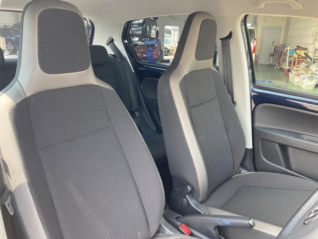 VolksWagen UP! 2013-11 7281-11