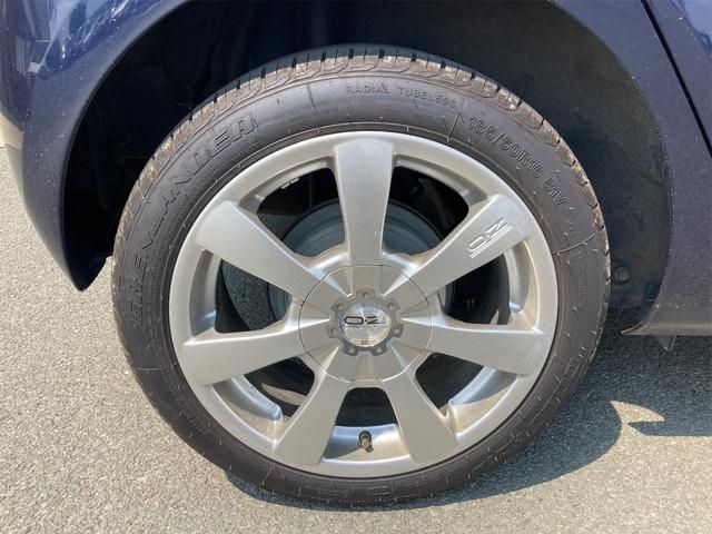 VolksWagen UP! 2013-11 7281-13