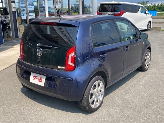 VolksWagen UP! 2013-11 7281-3