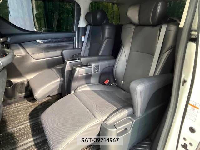 Toyota ALPHARD 2019-07 278510-9