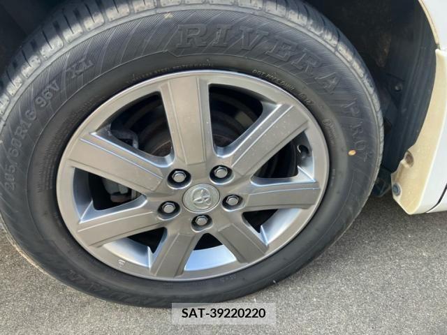 Toyota VOXY 2010-02 395018-4