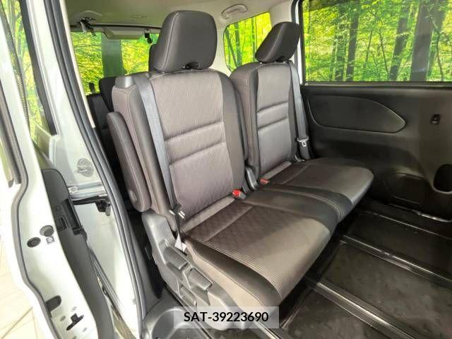 Nissan SERENA 2019-10 325059-9