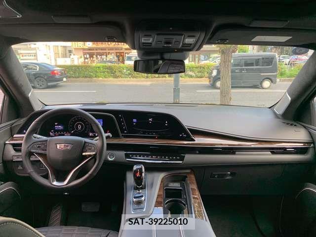 Cadillac ESCALADE 2022-12 224436-13