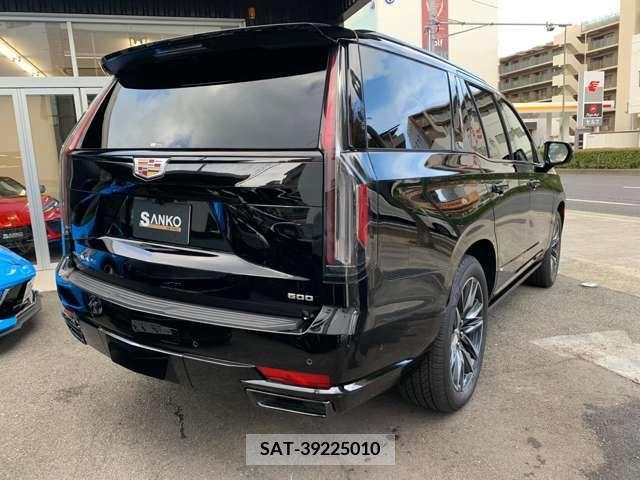 Cadillac ESCALADE 2022-12 224436-9