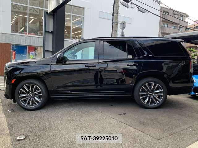 Cadillac ESCALADE 2022-12 224436-6