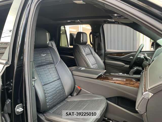 Cadillac ESCALADE 2022-12 224436-17