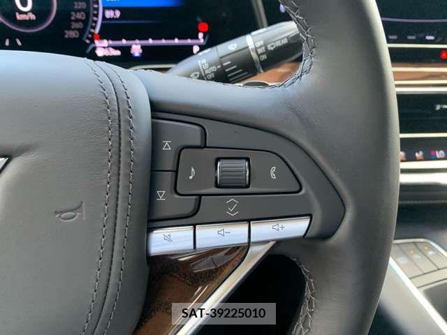 Cadillac ESCALADE 2022-12 224436-16