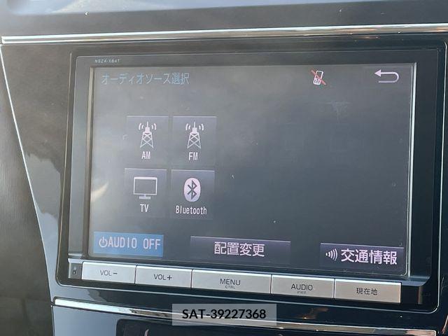 Toyota PRIUS ALPHA 2015-03 372231-11