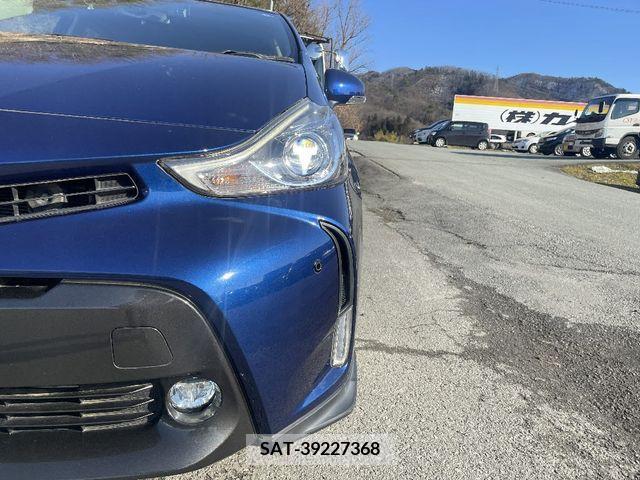 Toyota PRIUS ALPHA 2015-03 372231-26