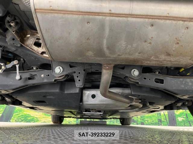 Toyota PRIUS 2016-01 282190-19