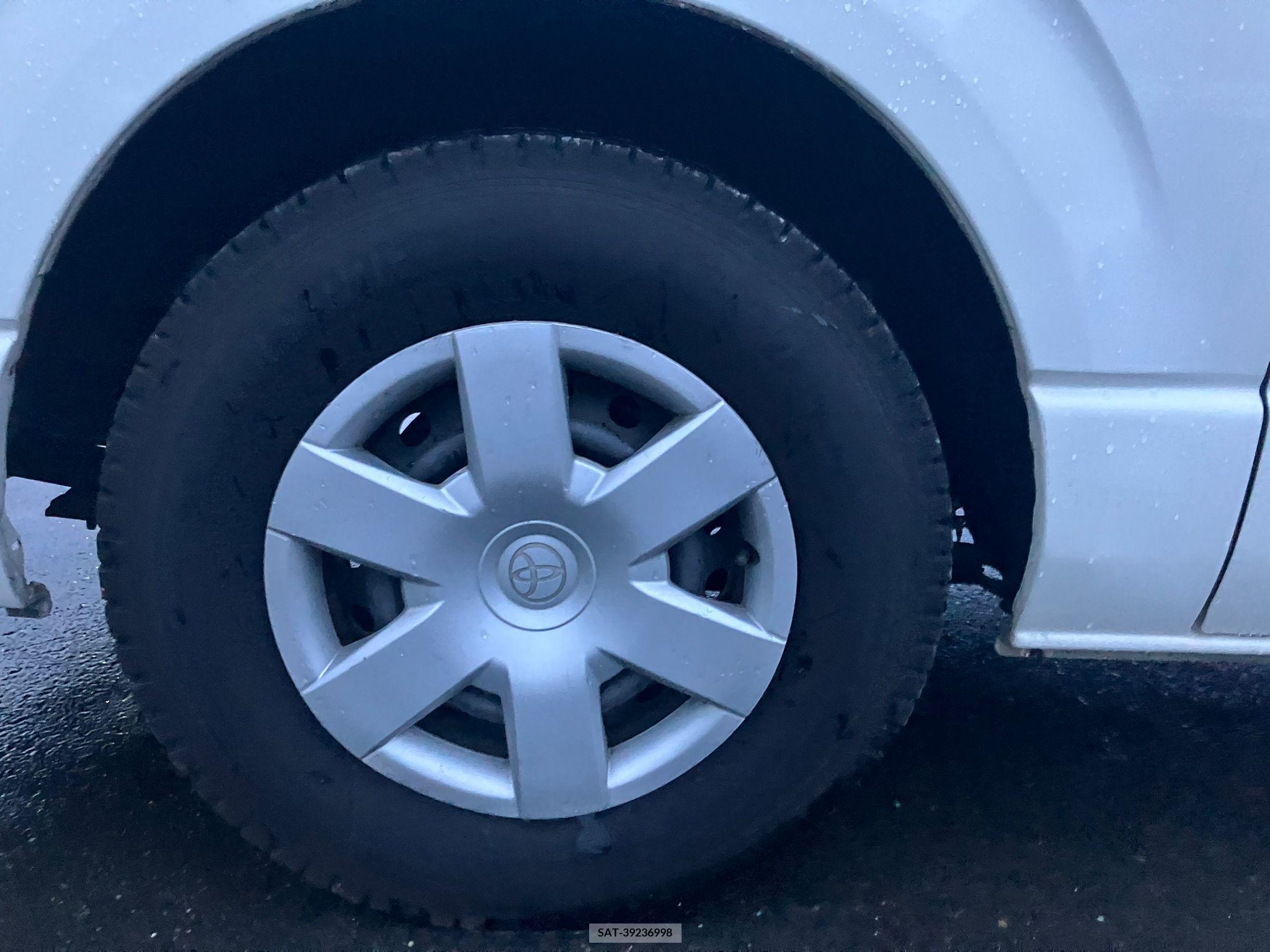 Toyota HIACE VAN 2017-03 258348-14