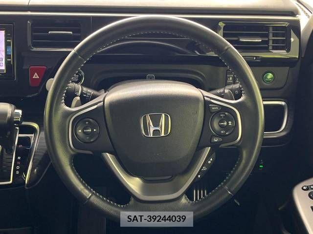 Honda e 2017-03 218358-12