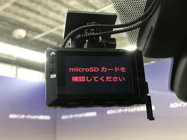 Lexus UX 2019-11 188611-27