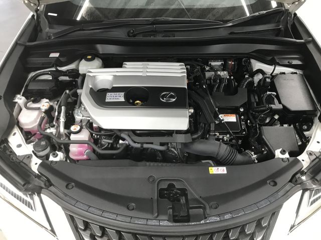 Lexus UX 2019-11 188611-29