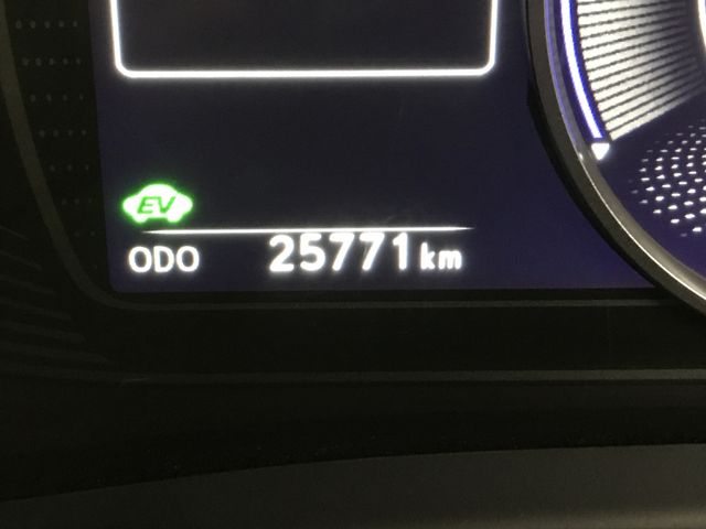 Lexus UX 2019-11 188611-1