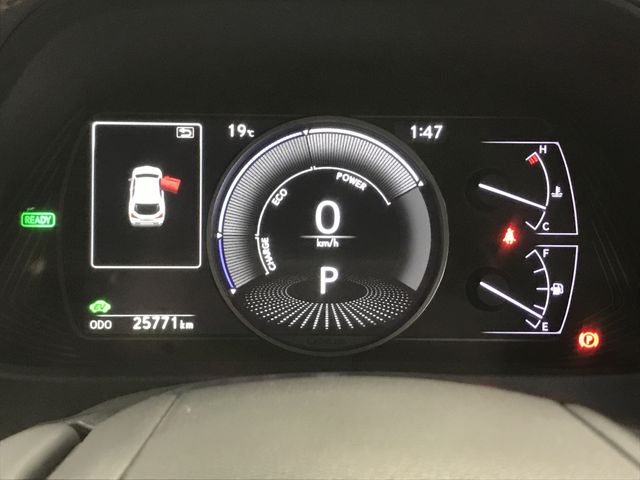 Lexus UX 2019-11 188611-18