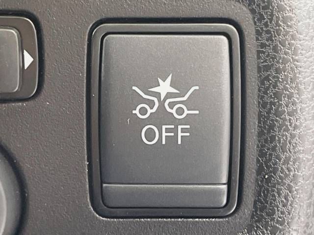 Nissan NOTE 2017-12 14975-4
