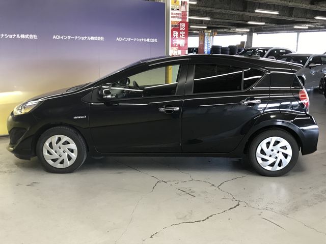 Toyota AQUA 2018-12 25074-13