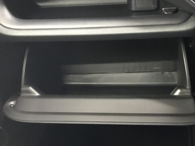 Toyota AQUA 2018-12 25074-27