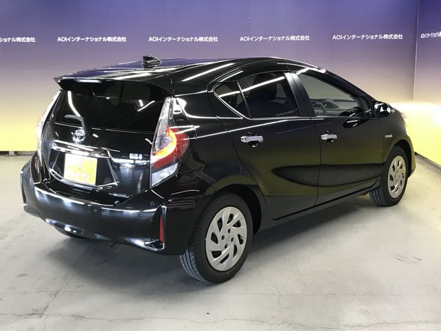 Toyota AQUA 2018-12 25074-10