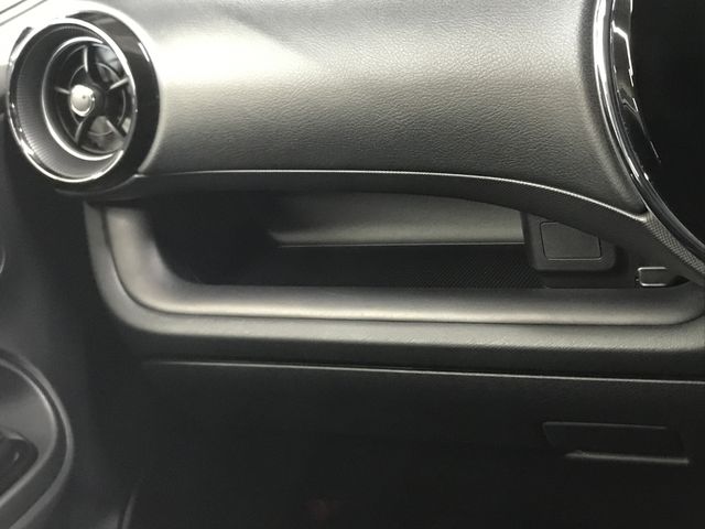 Toyota AQUA 2018-12 25074-26
