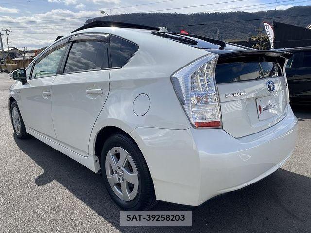 Toyota PRIUS 2009-05 219840-8