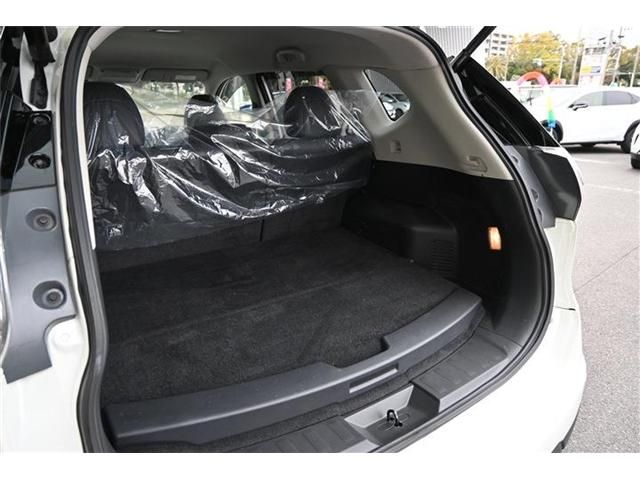 Nissan X-TRAIL 2017-01 1975-21