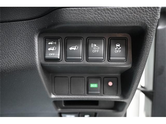 Nissan X-TRAIL 2017-01 1975-12