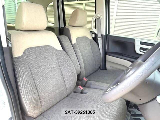 Honda N BOX 2019-06 307045-9