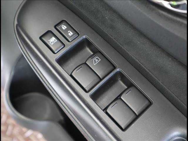 Nissan NOTE 2020-02 28891-15