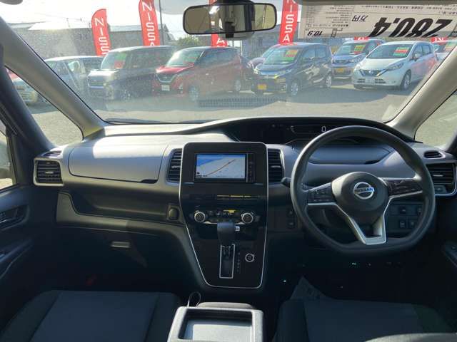 Nissan SERENA 2021-11 24284-2