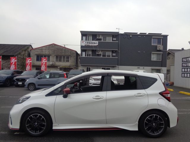 Nissan NOTE 2017-08 28015-7
