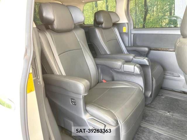 Toyota ALPHARD 2012-04 223908-9