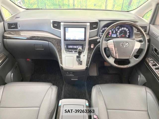 Toyota ALPHARD 2012-04 223908-1